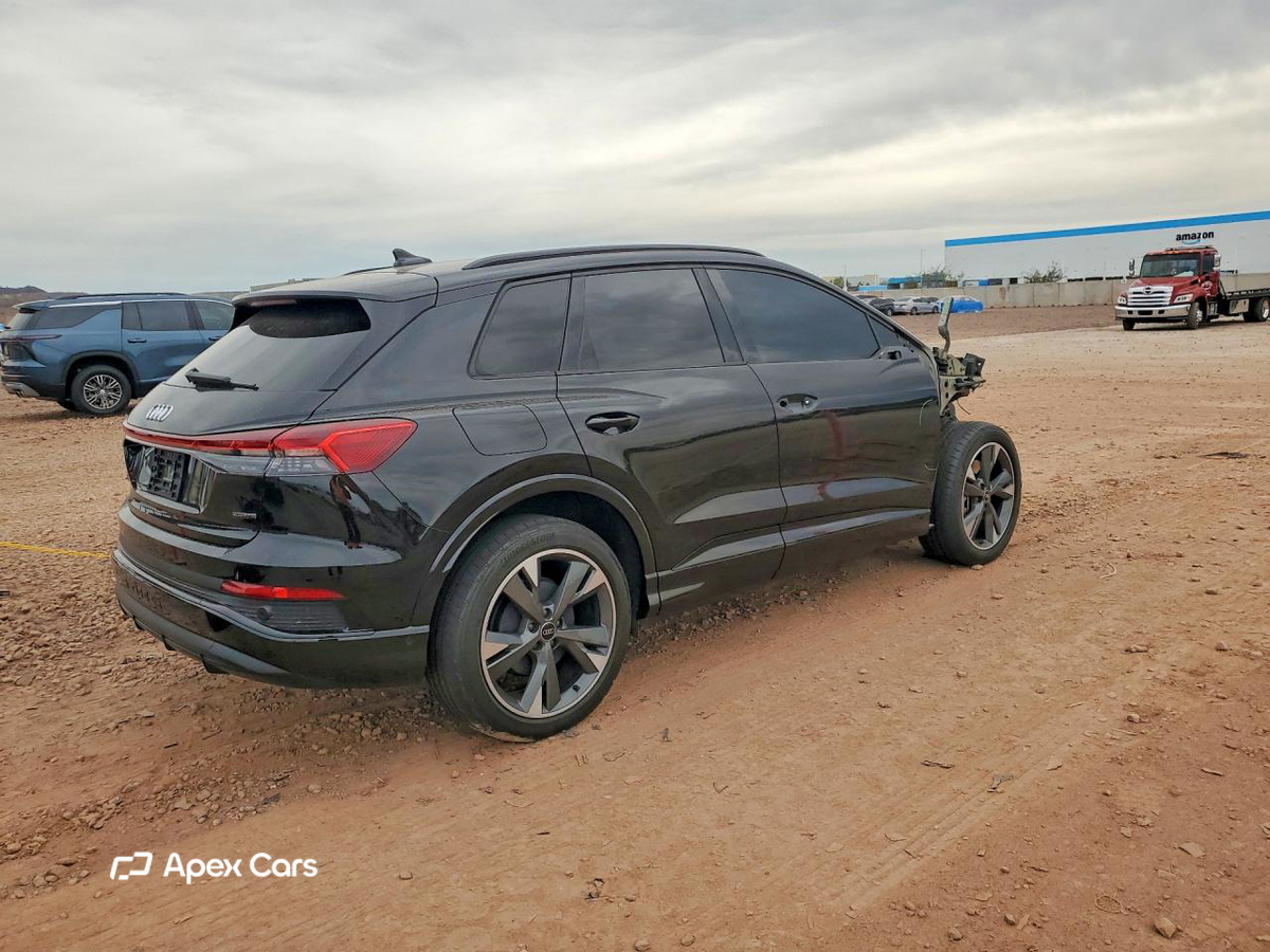 Audi Q4 e-tron 2023