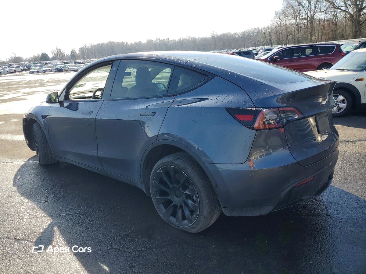 Tesla Model Y 2022