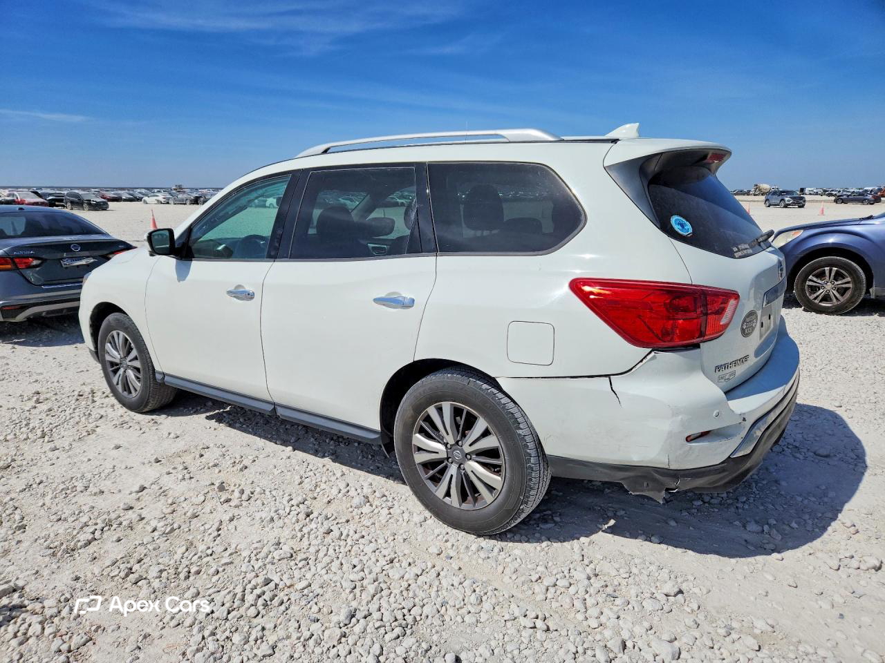 Nissan Pathfinder 2020