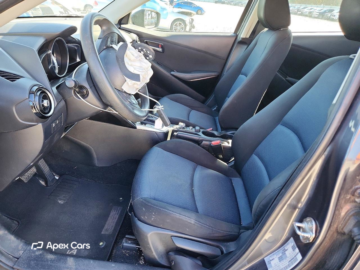Scion iA 2016