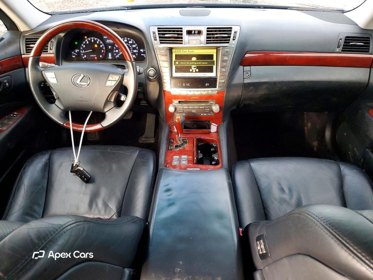 Lexus LS 2010