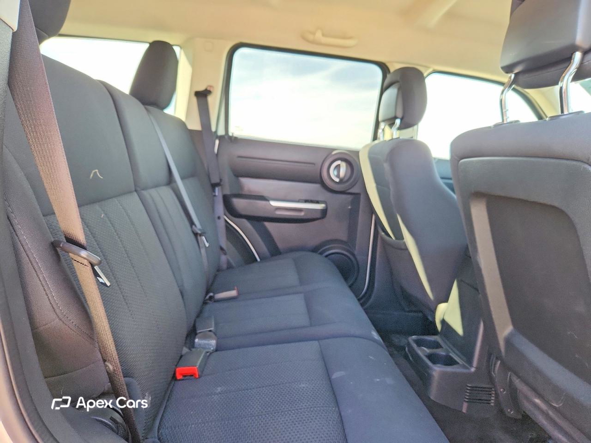Dodge Nitro 2011