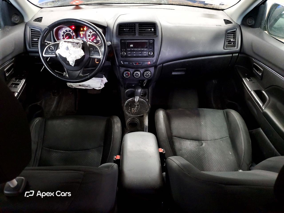 Mitsubishi Outlander 2015