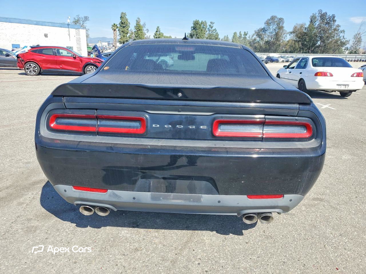 Dodge Challenger 2015
