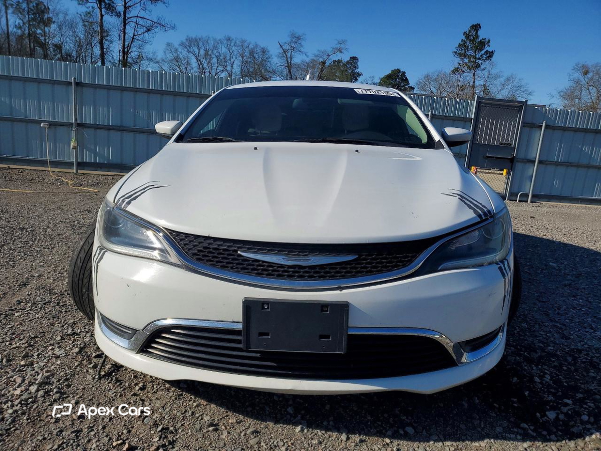 Chrysler 200 2015