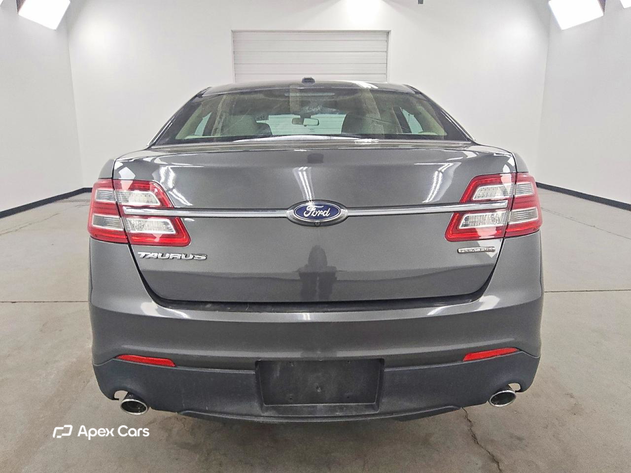 Ford Taurus 2017