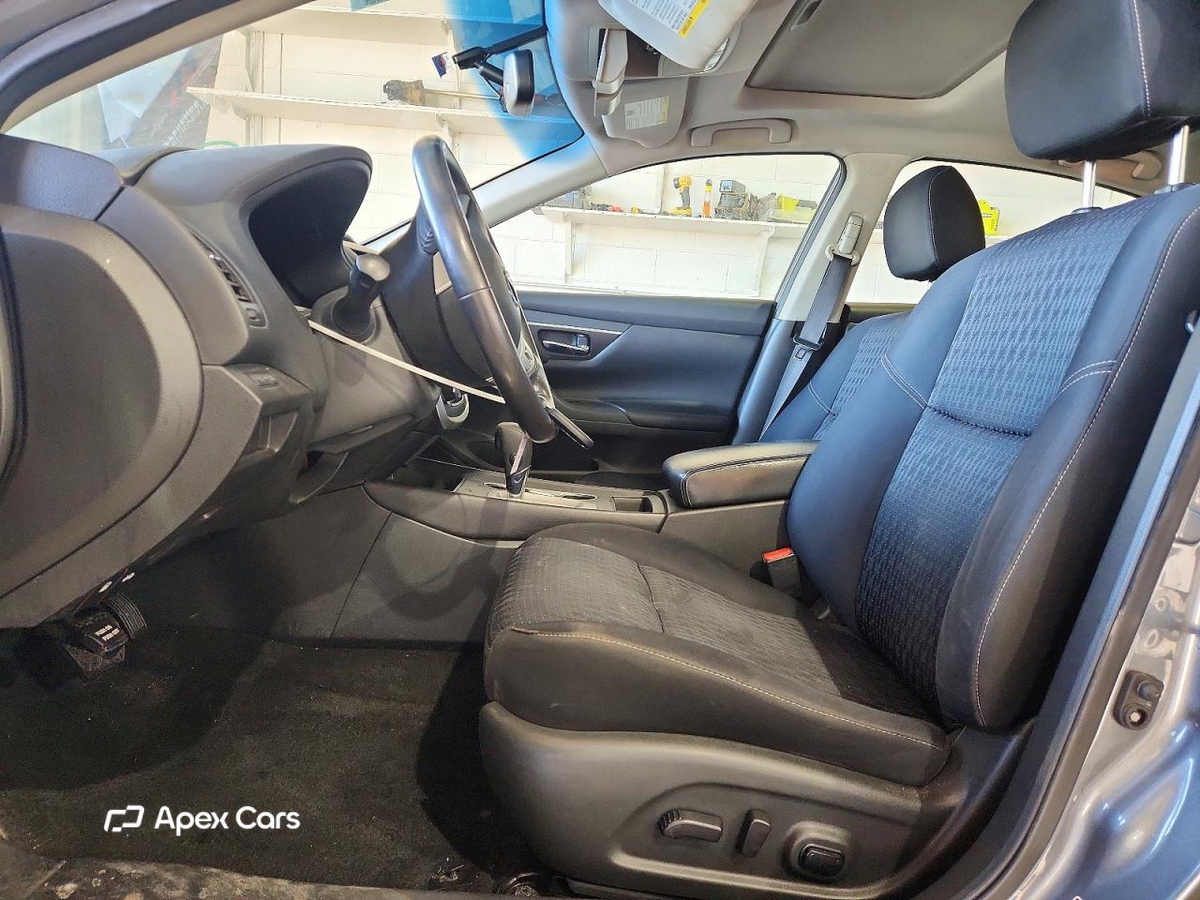 Nissan Altima 2016