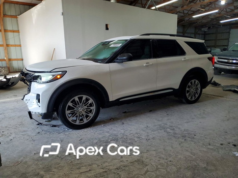 Ford Explorer 2025 - Image 1 of 15