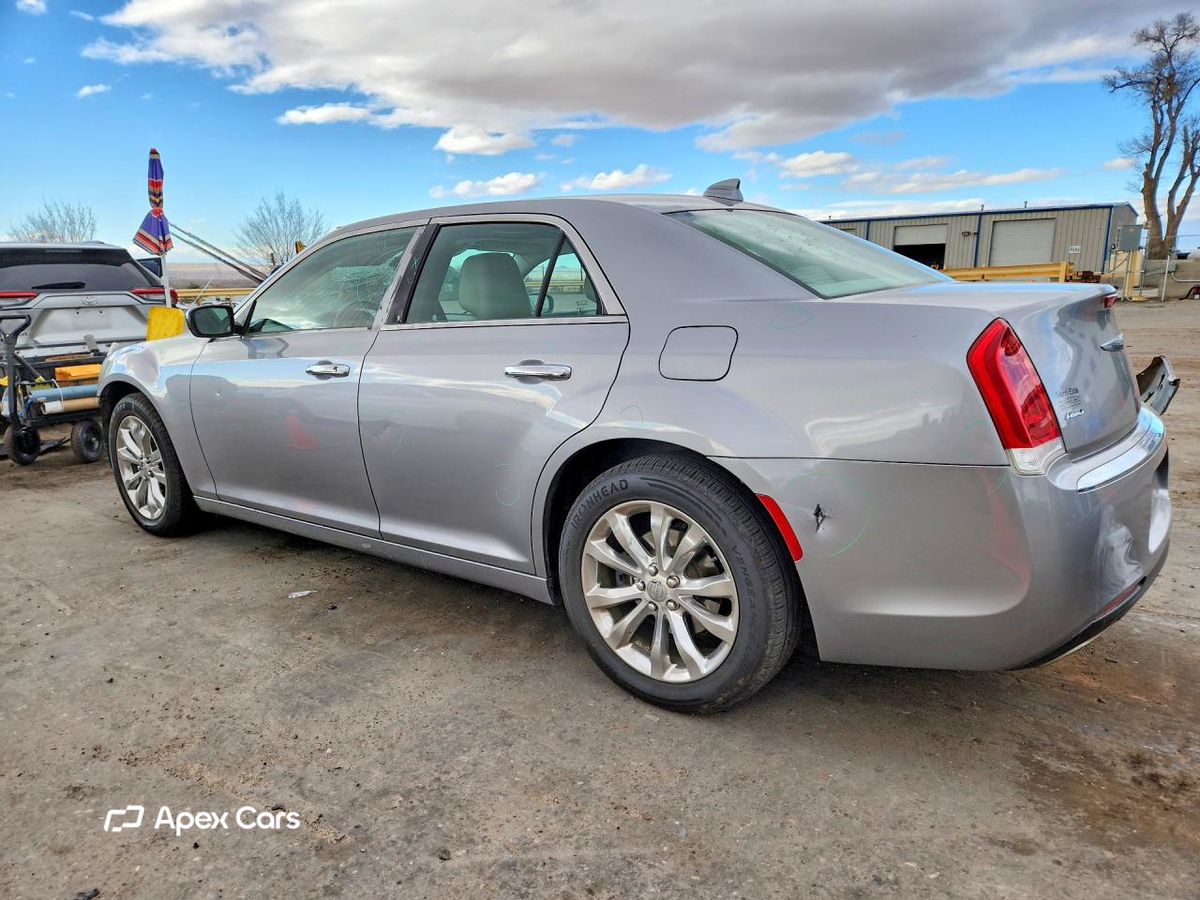 Chrysler 300 2016