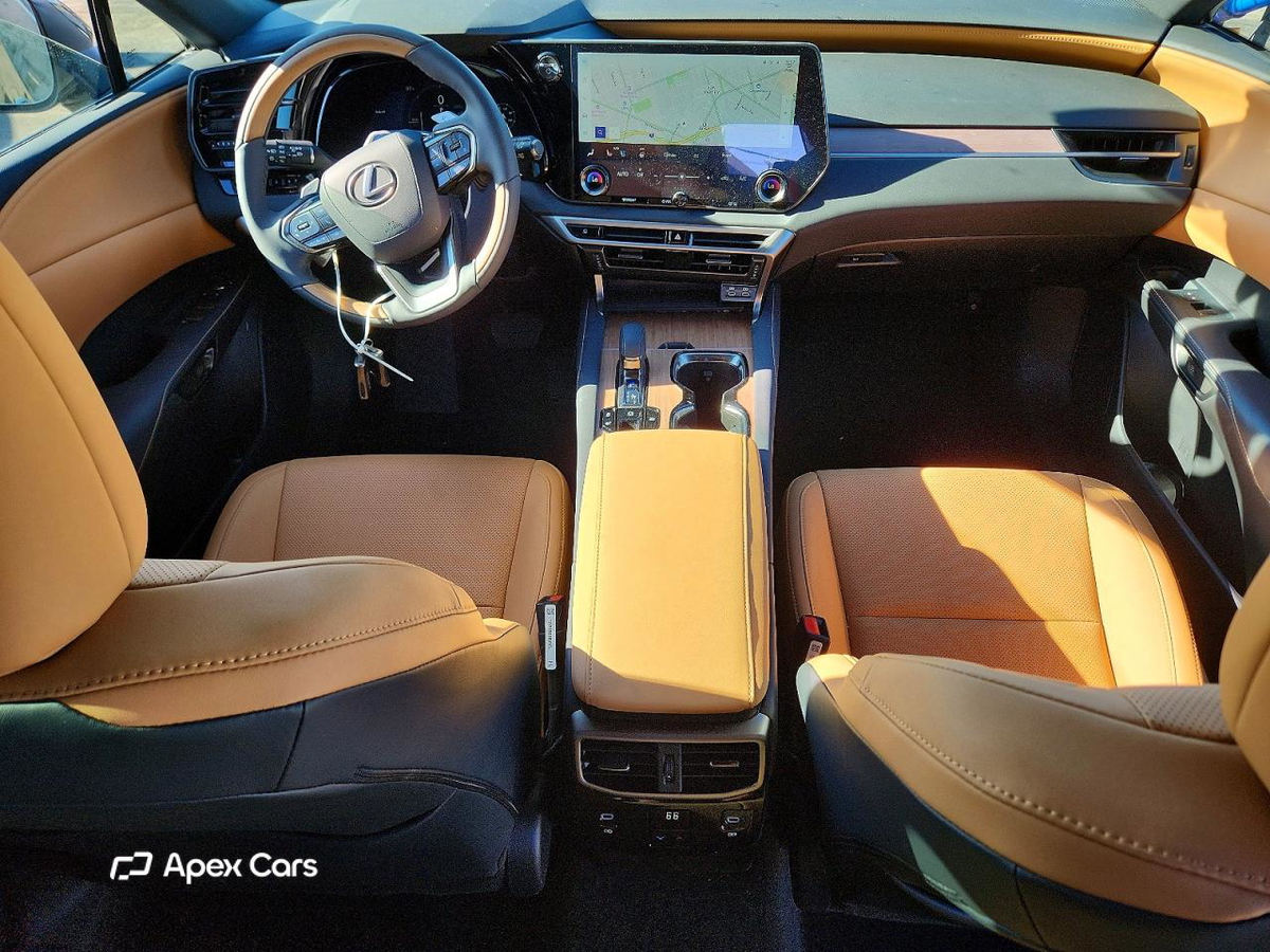 Lexus RX 2025