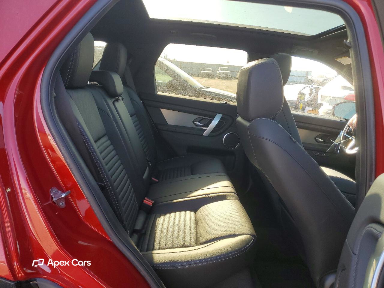 Land Rover Discovery 2024