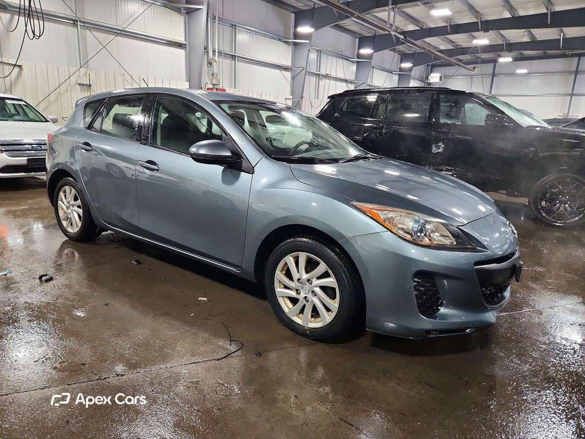 Mazda 3 2012