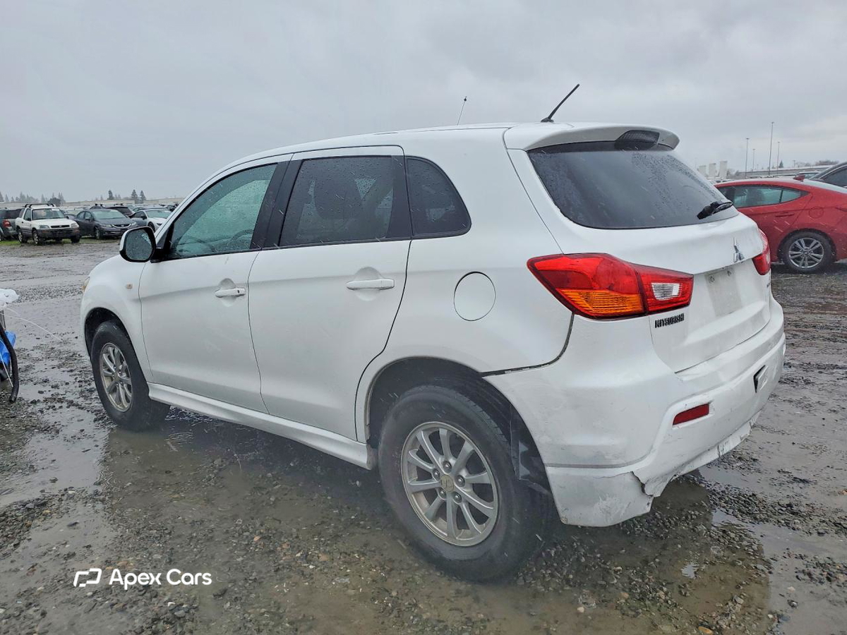Mitsubishi Outlander 2011
