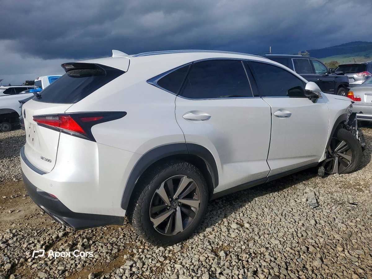 Lexus NX 2020