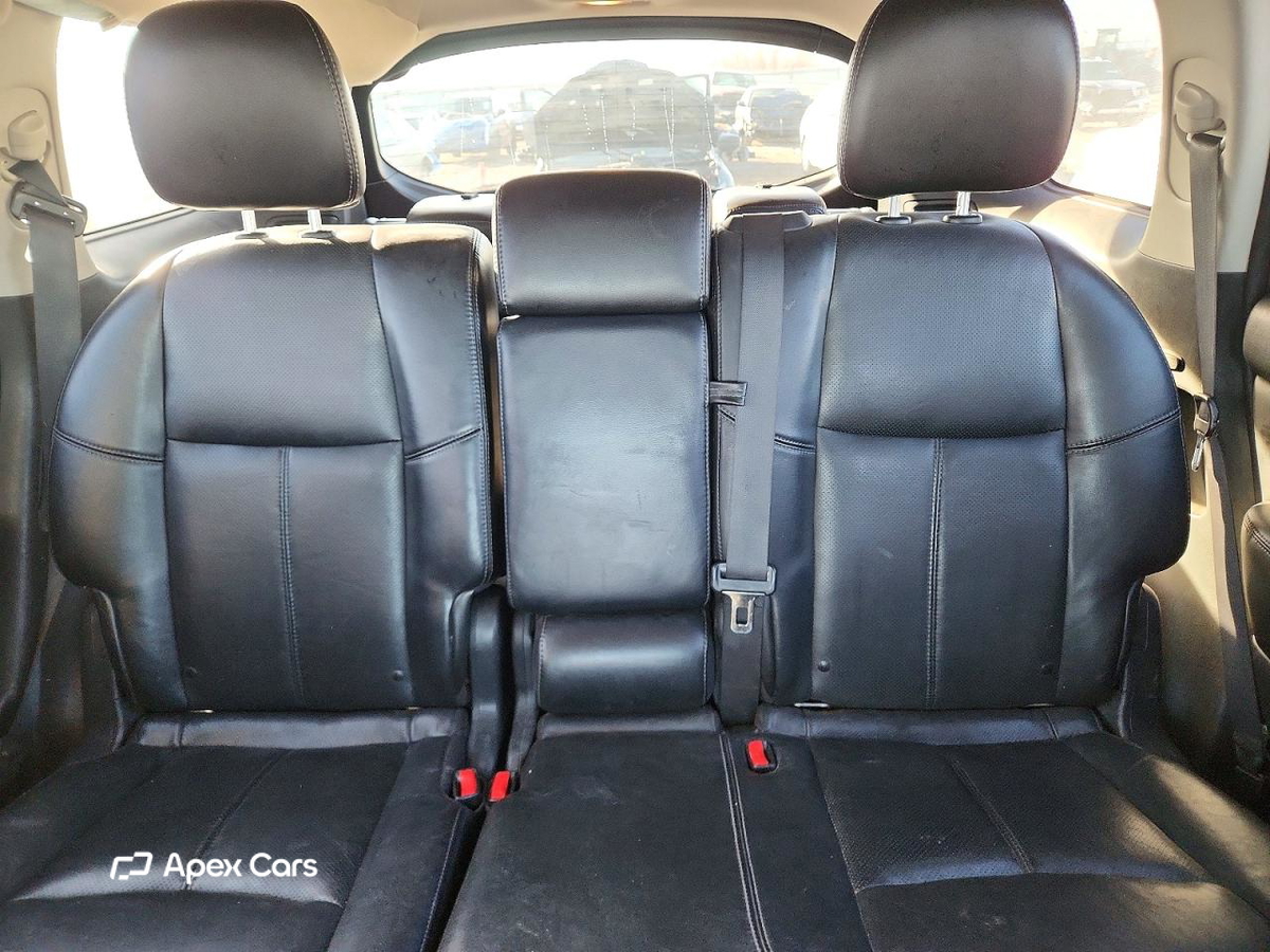 Nissan Pathfinder 2013