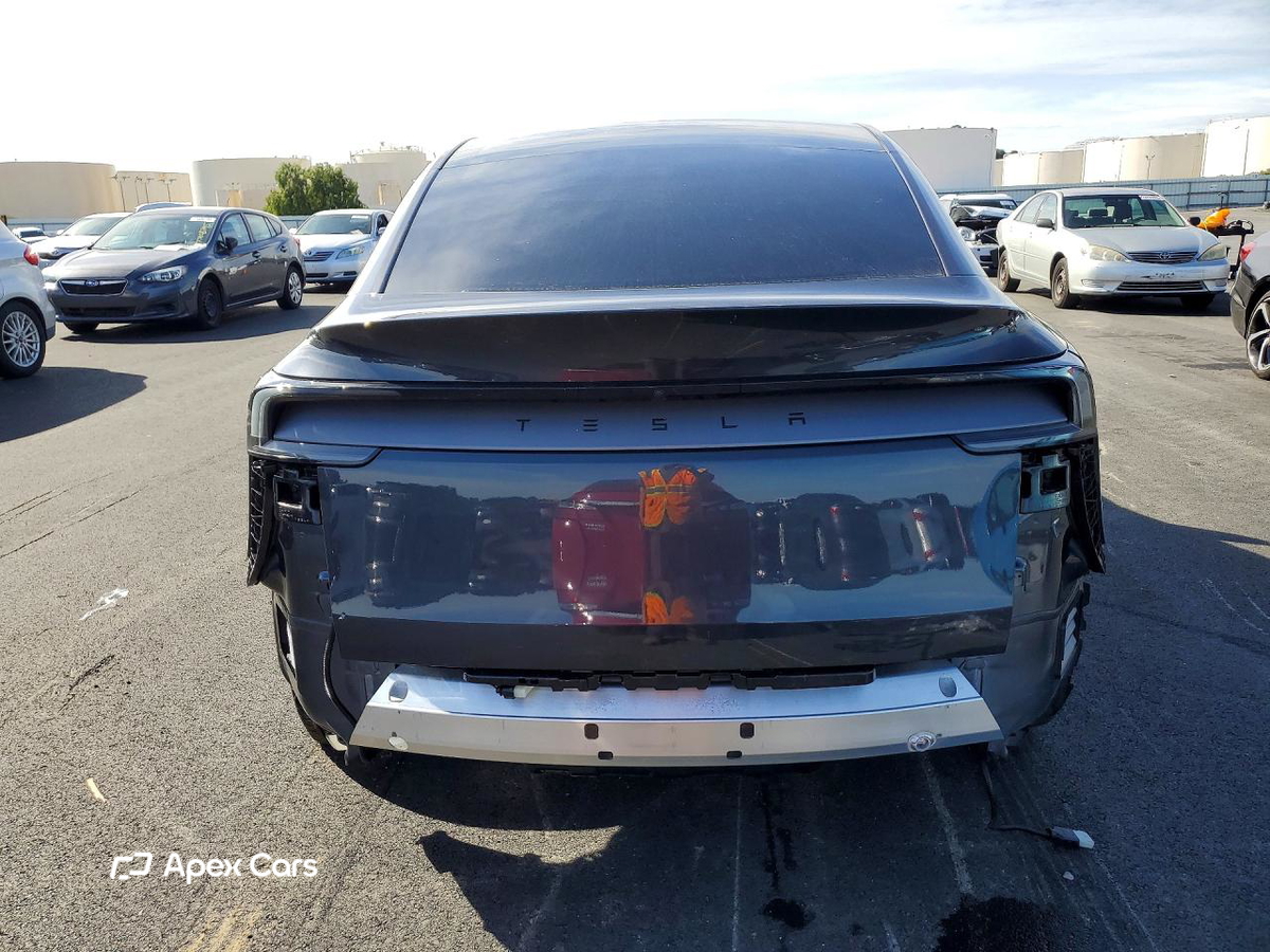 Tesla Model Y 2026
