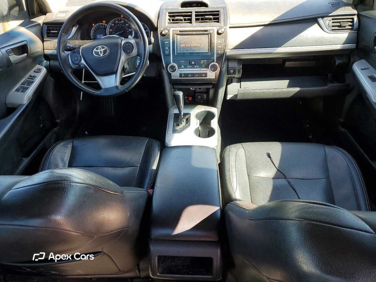 Toyota Camry 2012