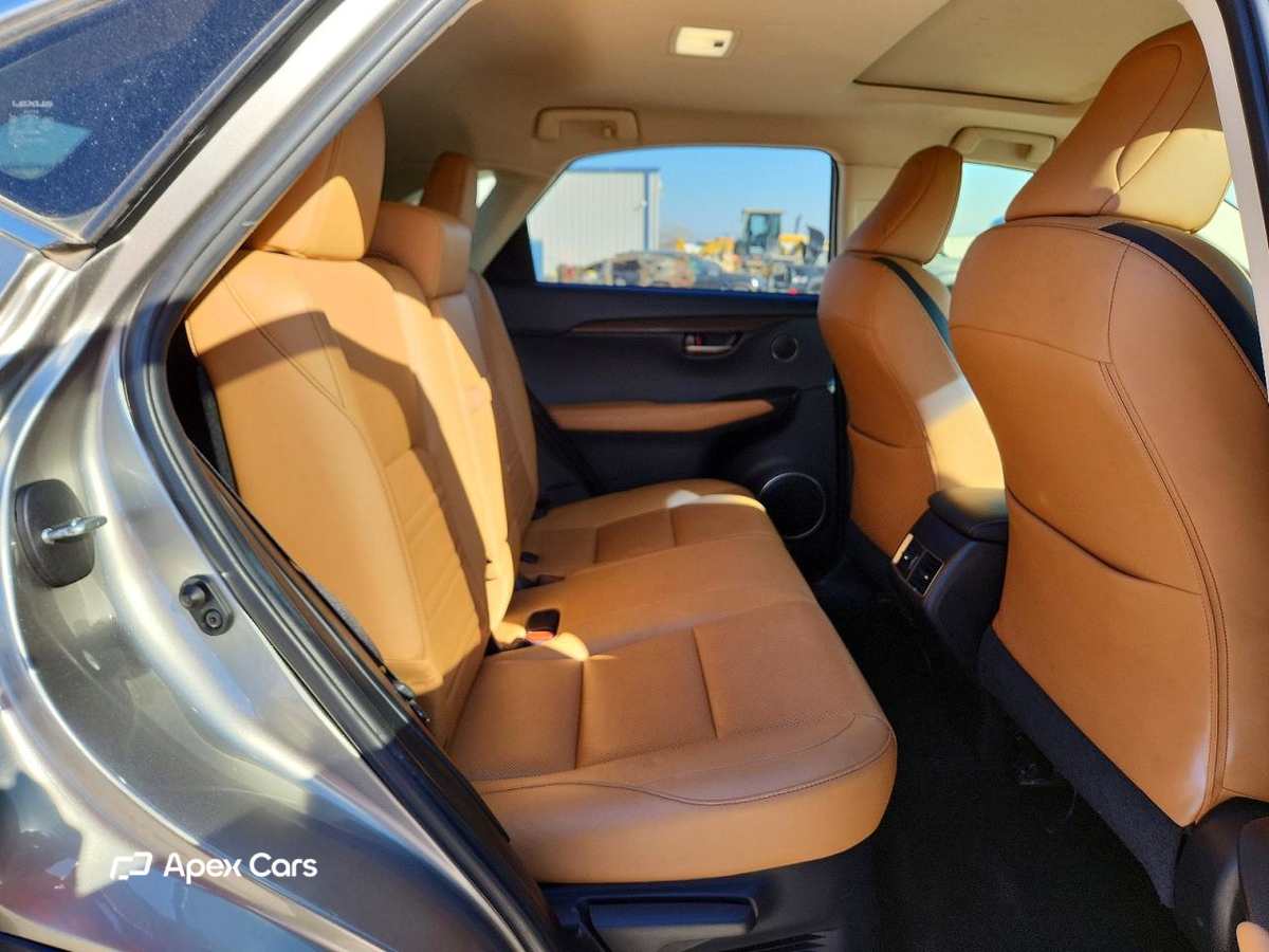 Lexus NX 2016