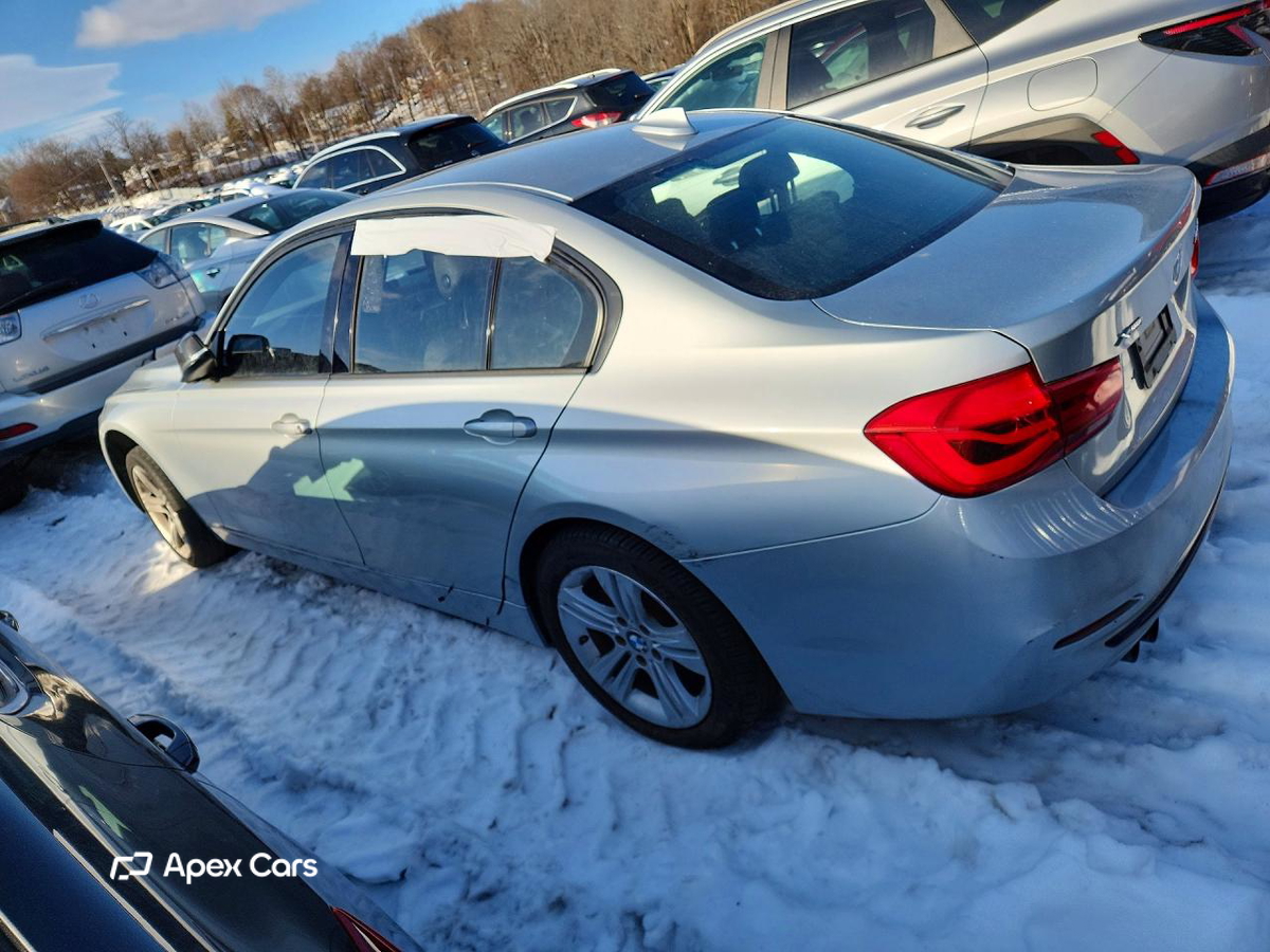 BMW Series 3 2016