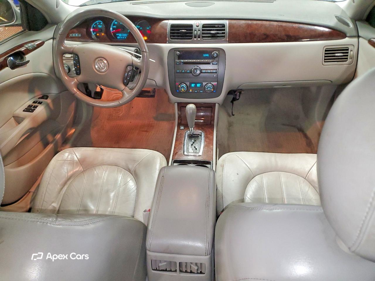 Buick Lucerne 2011