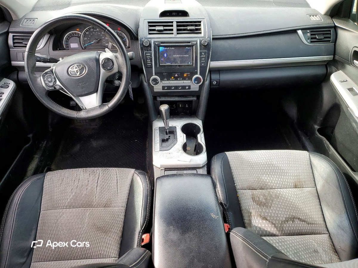 Toyota Camry 2012