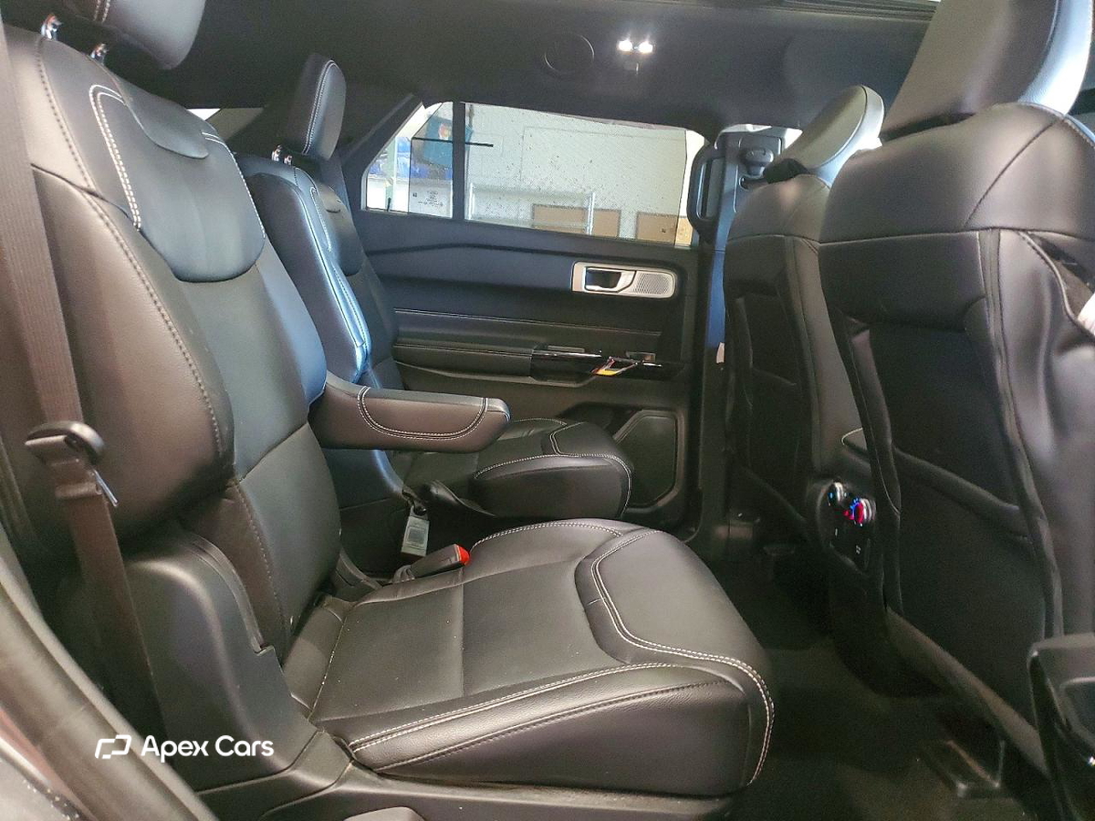 Ford Explorer 2023
