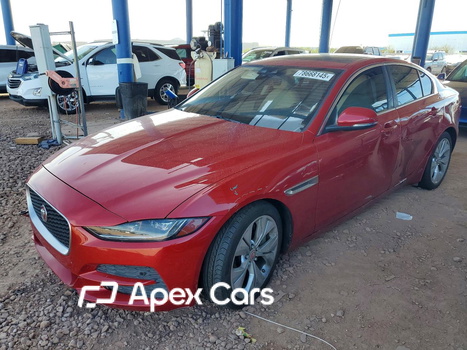 Jaguar XE 2020 - Image 1 of 12