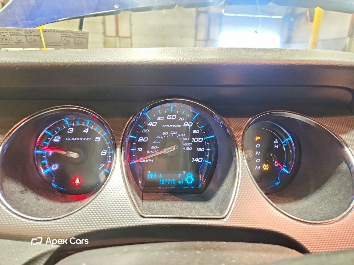 Ford Taurus 2011