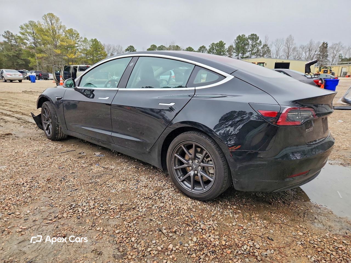 Tesla Model 3 2018