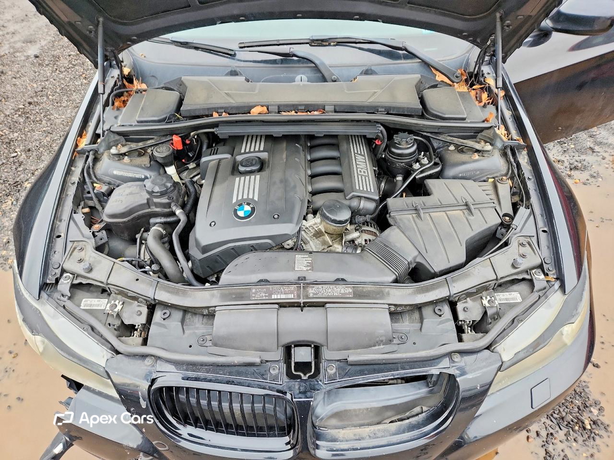 BMW Series 3 2011