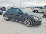 Volkswagen Beetle 2013