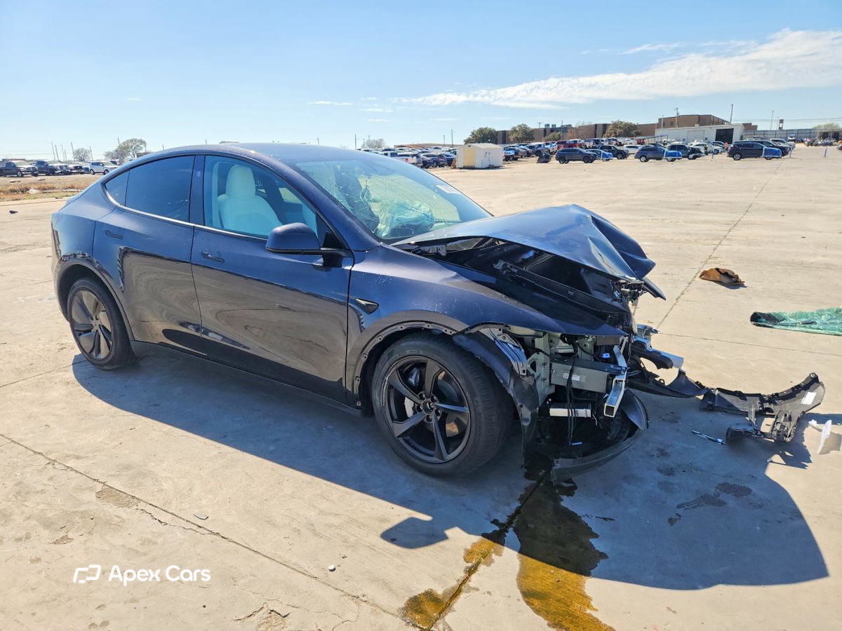 Tesla Model Y 2026
