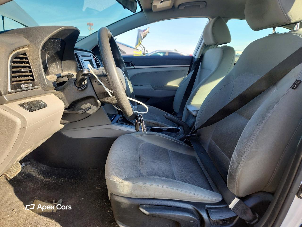 Hyundai Elantra 2017