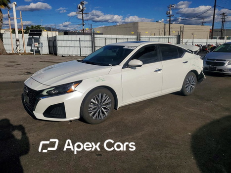 Altima 2024 - Image 1 of 12