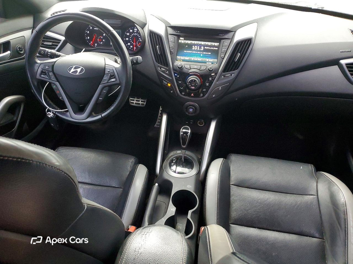 Hyundai Veloster 2016