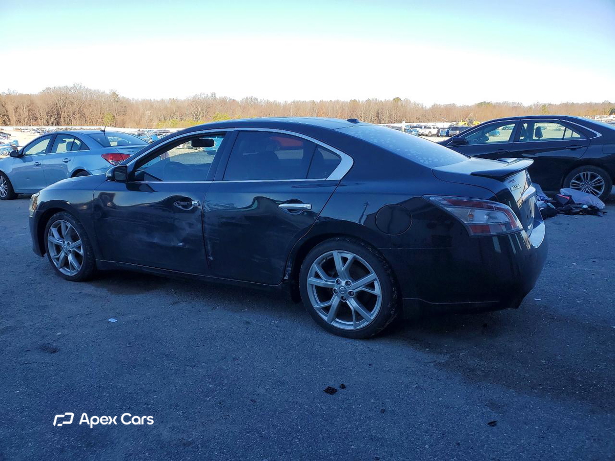 Nissan Maxima 2012