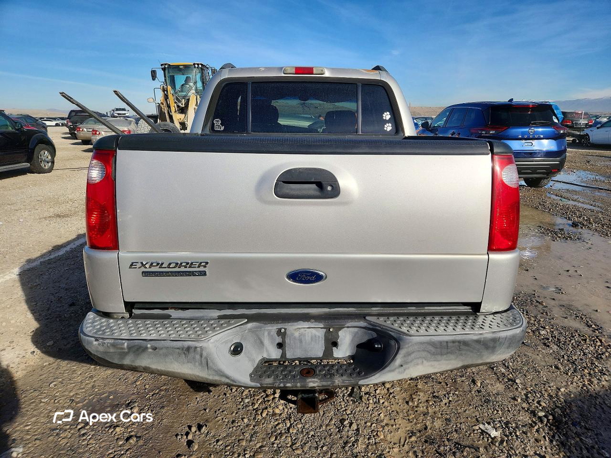 Ford Explorer 2004