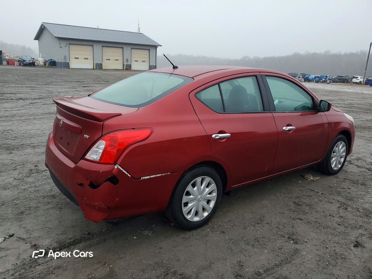 Nissan Versa 2019