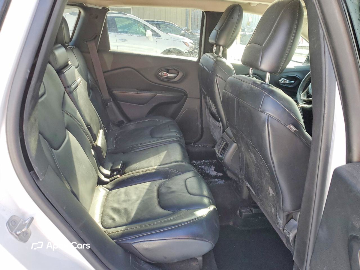 Jeep Grand Cherokee 2015