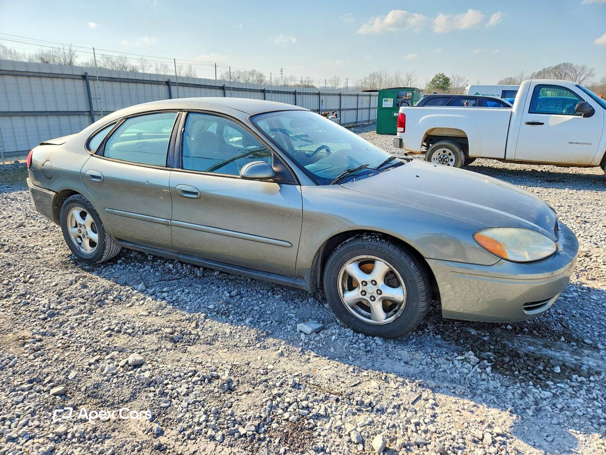 Ford Taurus 2004