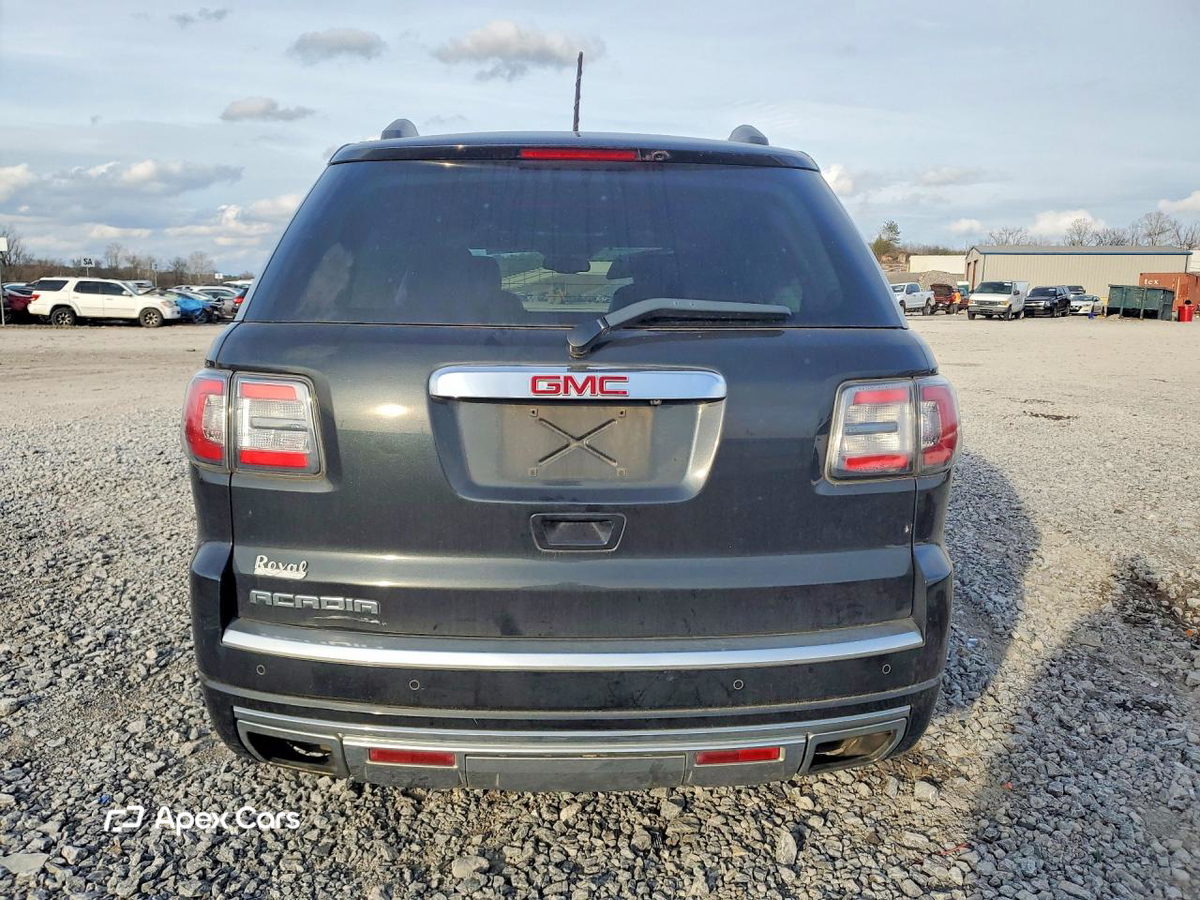 GMC Acadia 2013