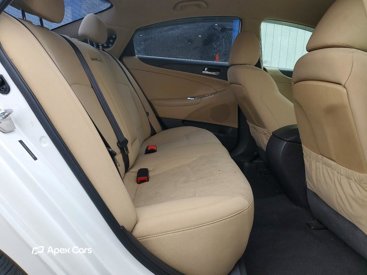 Hyundai Sonata 2013