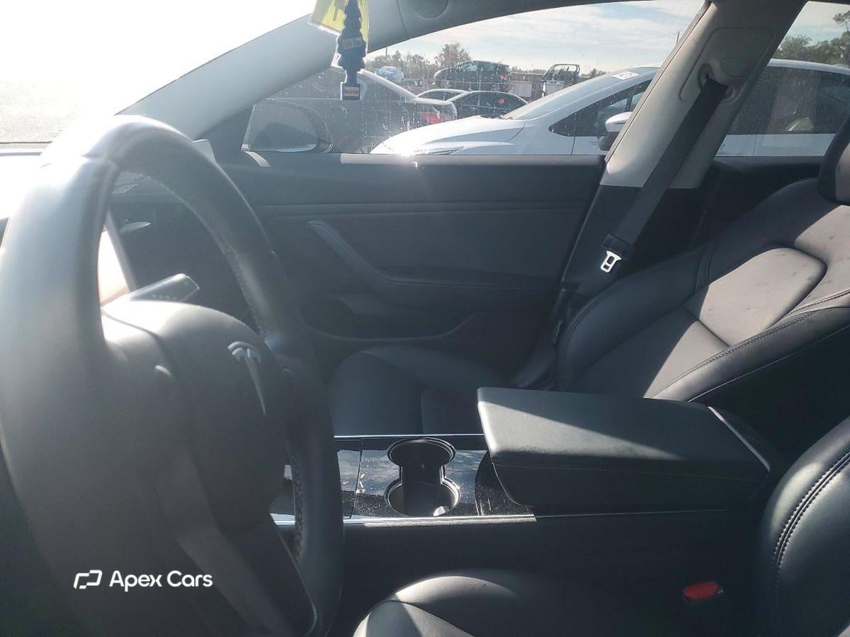 Tesla Model 3 2019