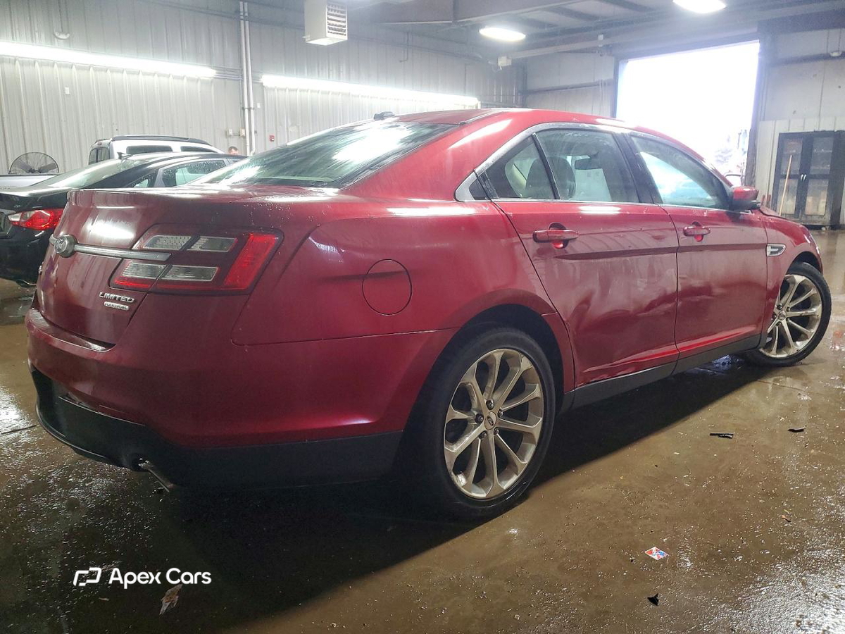 Ford Taurus 2015