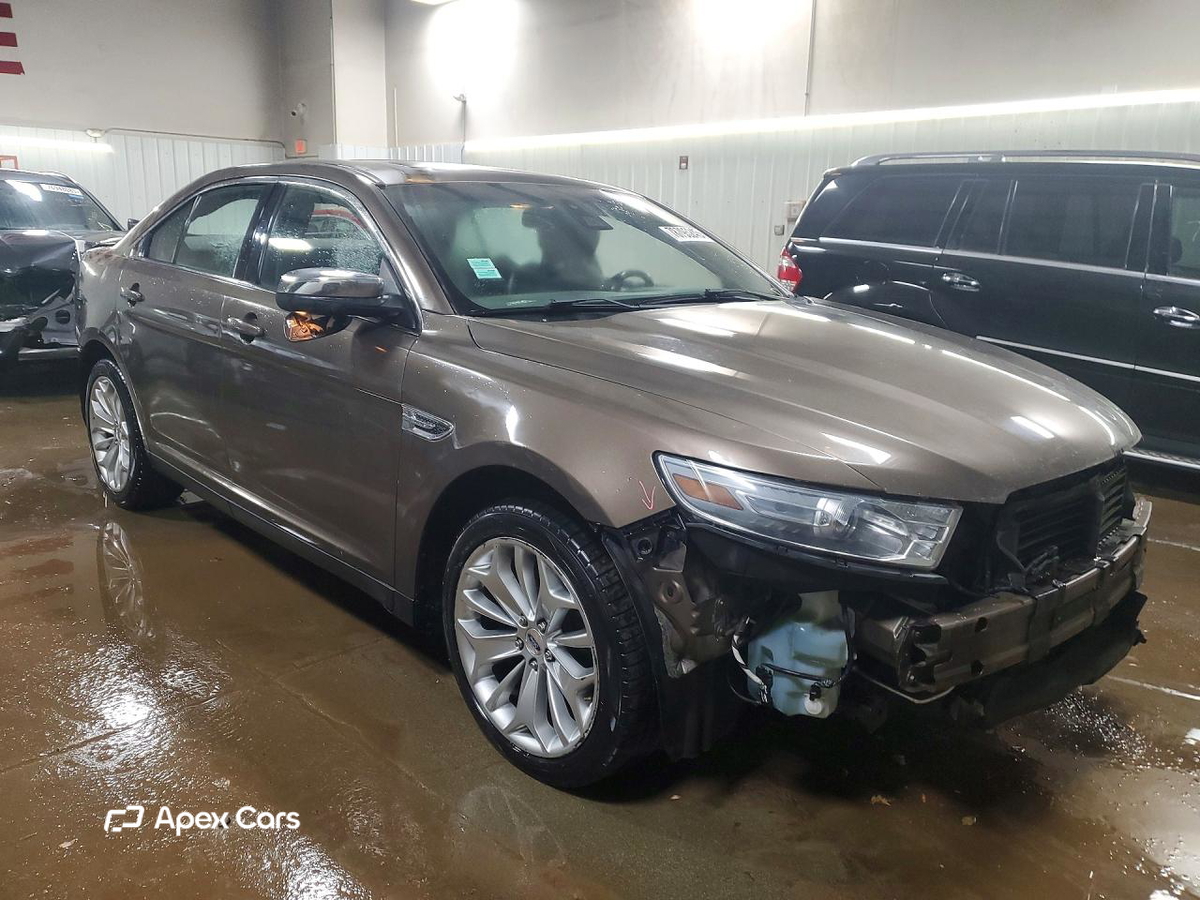 Ford Taurus 2016