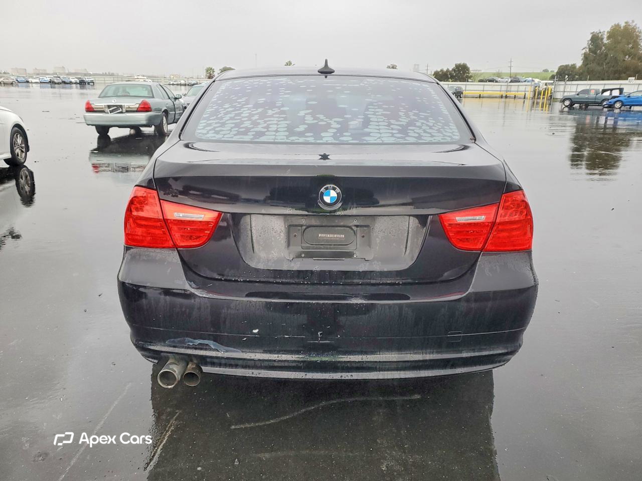 BMW Series 3 2011