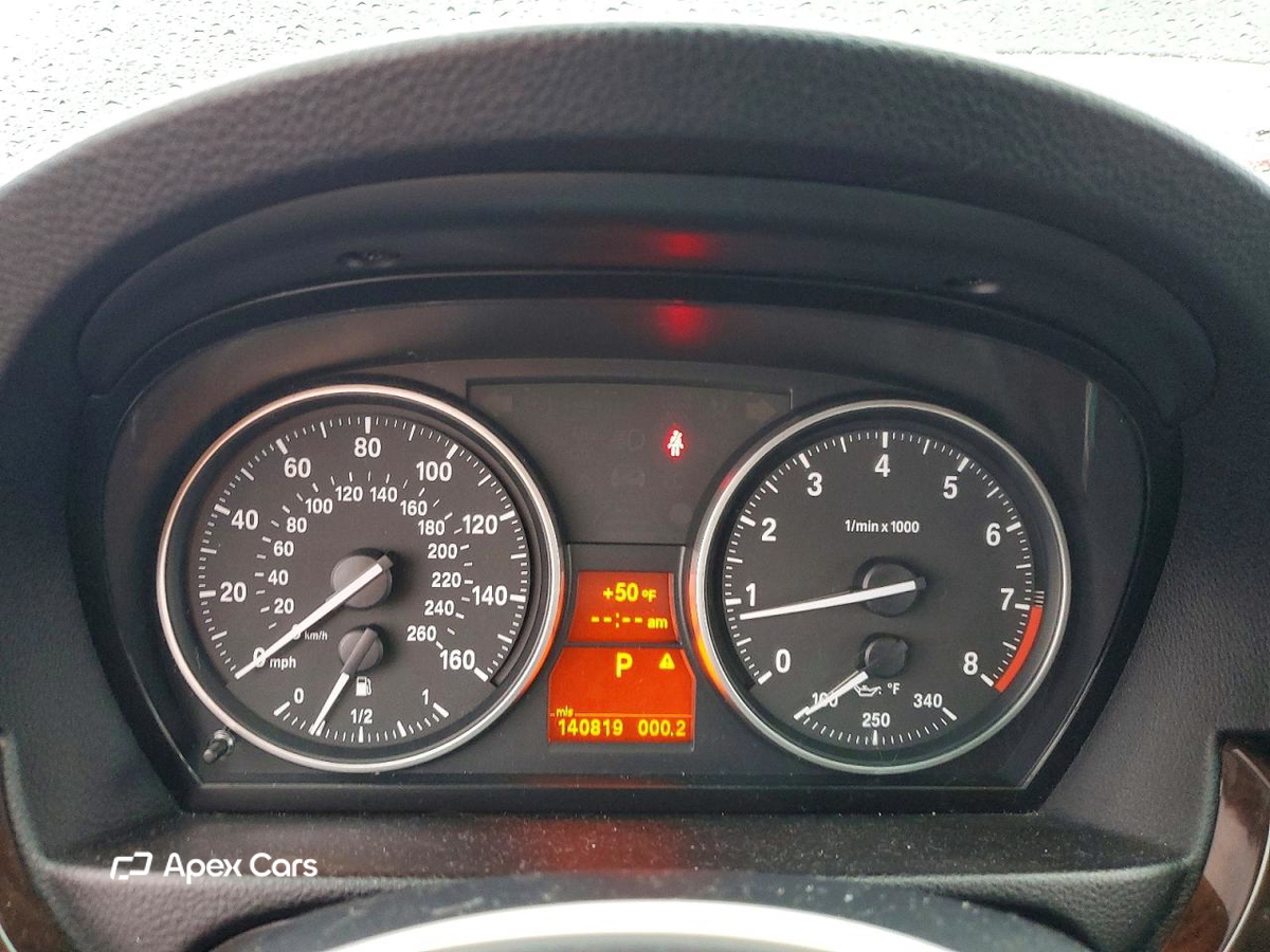 BMW Series 3 2011
