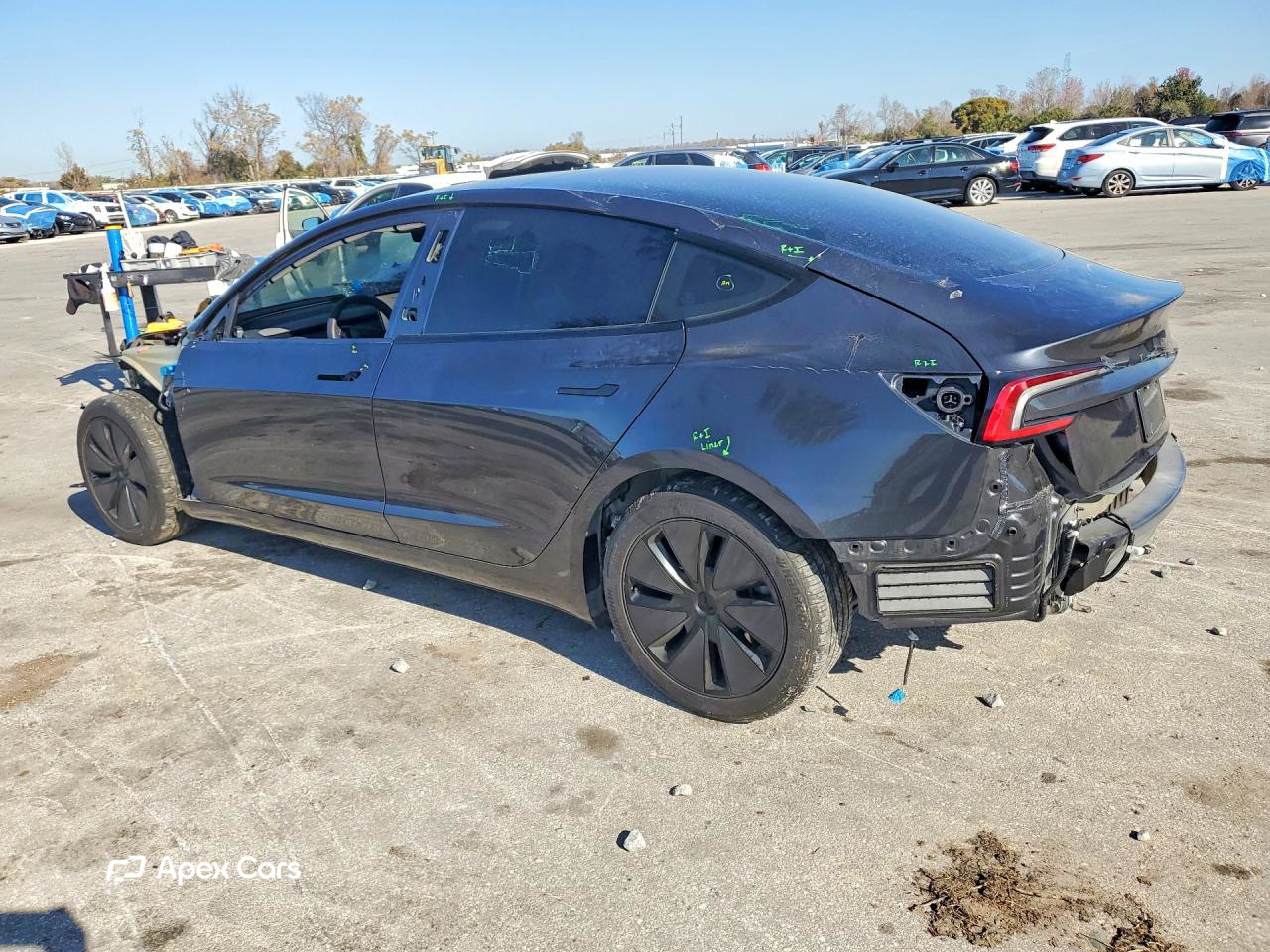 Tesla Model 3 2024
