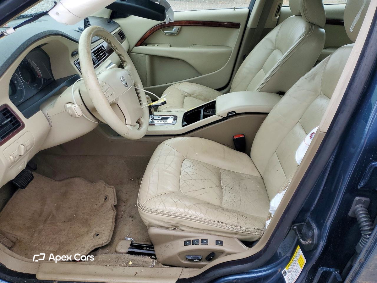 Volvo XC70 2008
