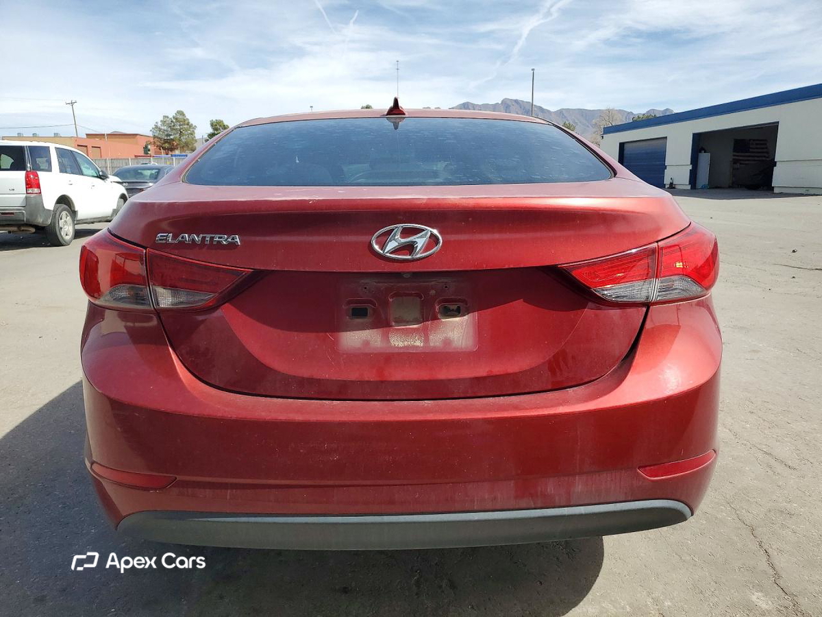 Hyundai Elantra 2016